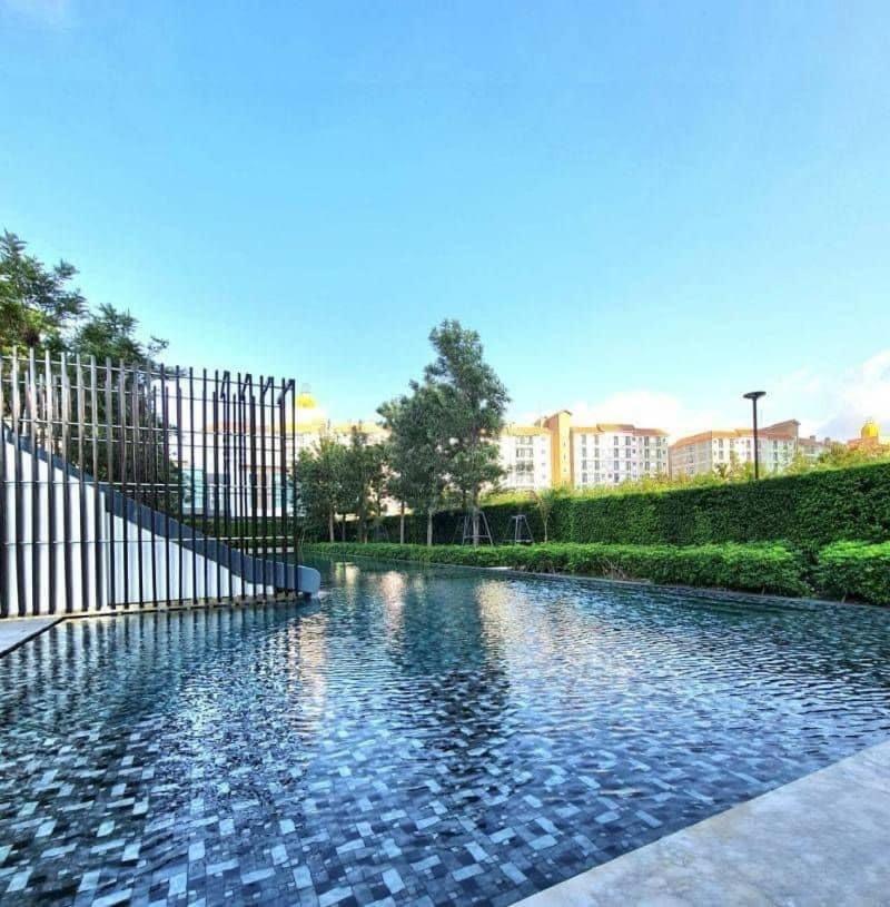 Veranda Residences Pattaya By Phung Jomtien Beach Exterior photo